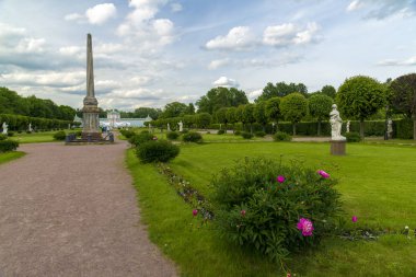 Moscow, Rusya Federasyonu-6 Haziran 2016. Düzenli Fransız park Emlak Kuskovo