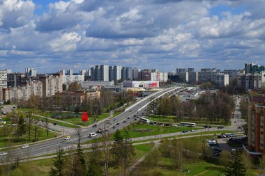 Moscow, Rusya Federasyonu - 29 Nisan. 2018. Zelenograd ve Kryukovskaya Üstgeçit genel bakış