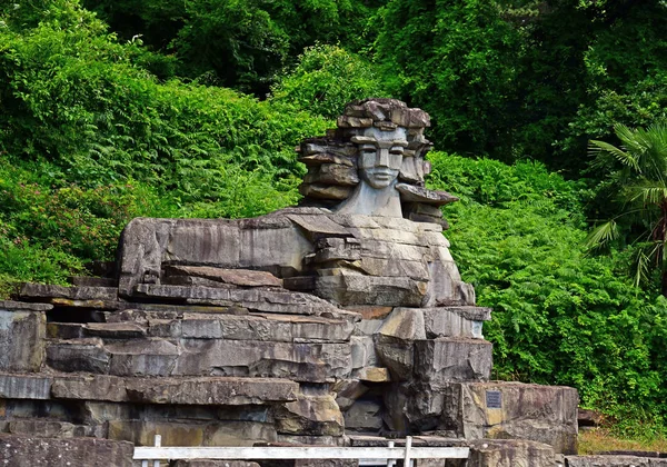 Sochi Rusland Juni 2018 Matsesta Een Sculptuur Koerortny Vooruitzicht Beeldhouwer — Stockfoto