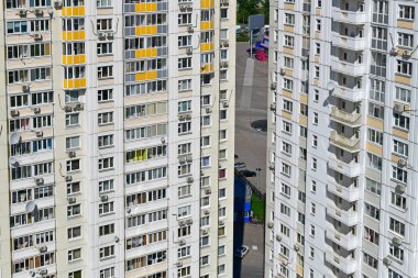 Khimki, Rusya Federasyonu - 10 Mayıs. 2018. Endüstriyel Konut için tipik bir konut ev cephe