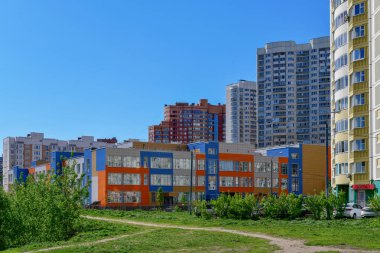 Khimki, Rusya Federasyonu - 10 Mayıs. 2018. güzel devlet kapsamlı okul ilköğretim ve ortaöğretim