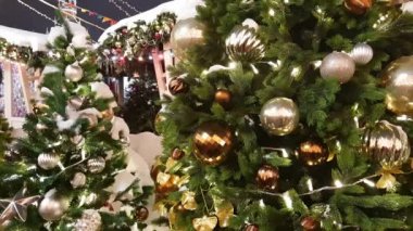 Kızıl Meydan, Moskova, Rusya üzerinde Noel ağaçları