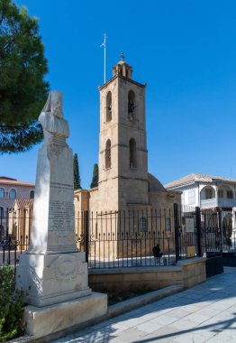 Nicosia, Kıbrıs - 2 Kasım. 2018. belfry Katedrali St John ilahi ve Başpiskopos Kıbrıs için anıt