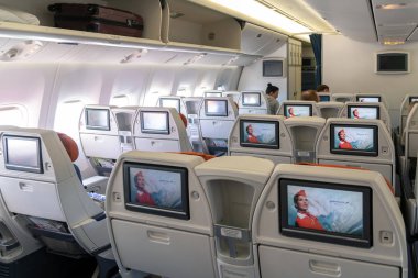 Moskova, Rusya - 27 Mart. 2019. Aeroflot uçağında business class. Geri görünüm