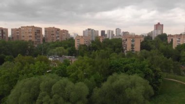 Moskova, Rusya - 15 Mayıs. 2019. Park Druzhby ve Levoberezhnyy ilçe