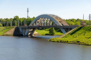 Khimki şehir, Rusya Nehri üzerinde Demiryolu Köprüsü