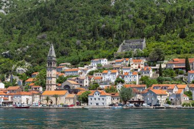 Karadağ'ın Kotor körfezinde Perast antik kenti
