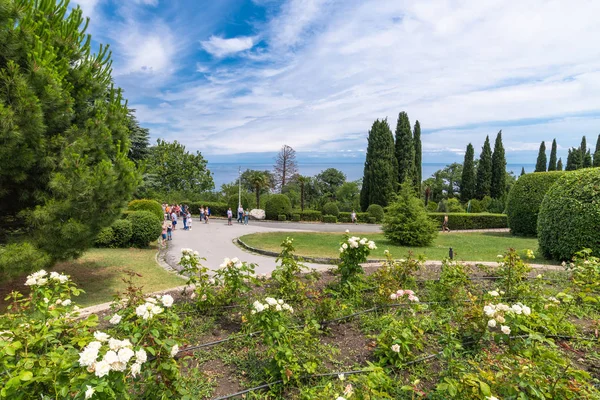 Livadia Crimeia Julho 2019 Parque Território Palácio Livadia Residência Dos — Fotografia de Stock