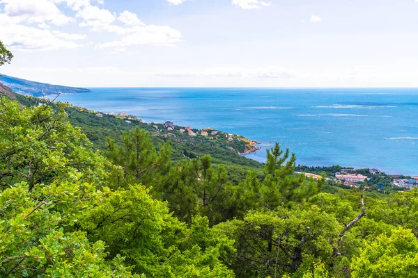 Landschaft mit dem Schwarzen Meer in foros. Krim — Stockfoto