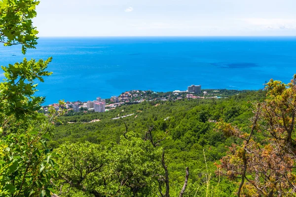 Piękny krajobraz z Morzem Czarnym w Foros. Krym — Zdjęcie stockowe