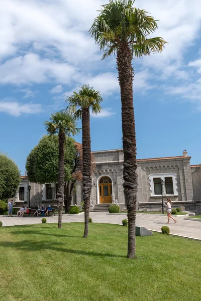 Livadia, la Crimea - 10 de julio. 2019. Palacio de Príncipes Palacio de Yusupov —  Fotos de Stock