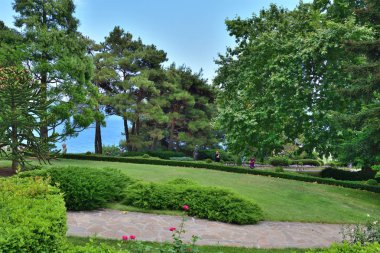Partenit, Kırım - 8 Temmuz. 2019. A Park peyzaj sanatı Aivazovskoe