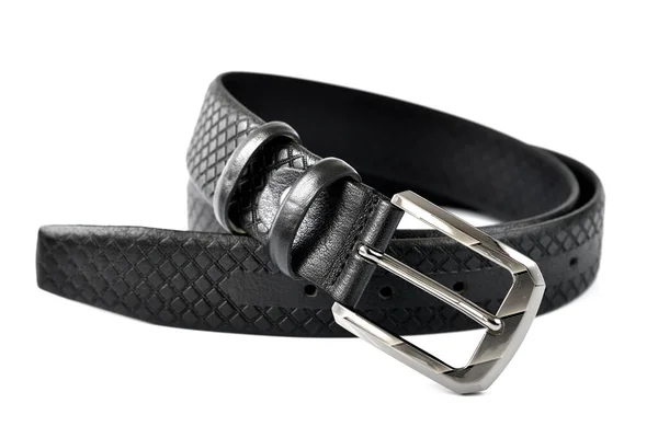 Cinturão laminado preto fino sobre um fundo branco — Fotografia de Stock
