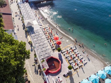 Yalta, Kırım -27 Haziran. 2019 Ünlü şehir Massandra plaj ödedi