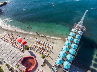 Yalta, Kırım -27 Haziran. 2019 Ünlü şehir Massandra plaj ödedi