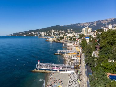 Yalta, Kırım -27 Haziran. 2019 Ünlü şehir Massandra plaj ödedi