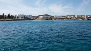 Kıbrıs Rum Kesimi 'nin Protaras kentindeki Akdeniz trafiği