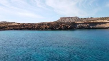 Kıbrıs Rum Kesimi 'nin Protaras kentindeki Cavo Greko' ya deniz manzarası