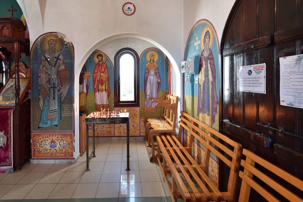 프로타 라스, 키프로스 - 10 월 6 일. 2019 년. 성 니콜라우스 성당 내부 — 스톡 사진