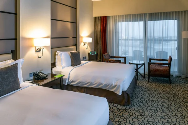 Interior of a hotel room with two beds — Stock Photo, Image