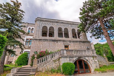 Koreiz, Kırım - 10 Temmuz. 2019. Prenslerin Merdiveni Yusupov Sarayı