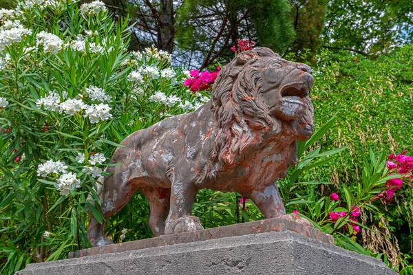 Koreiz Crimée Juillet 2019 Lion Terre Cuite Palais Princes Yusupov — Photo