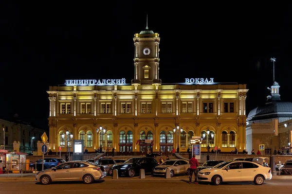 Moskwa Komsomolskaja Leningradsky Stacja Kolejowa Nocy — Zdjęcie stockowe