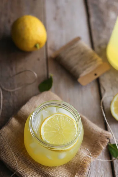 Lemonade Wooden Background — Stock Photo, Image