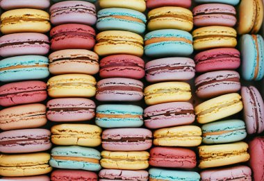 Taze Fransız badem kurabiyeleri. 