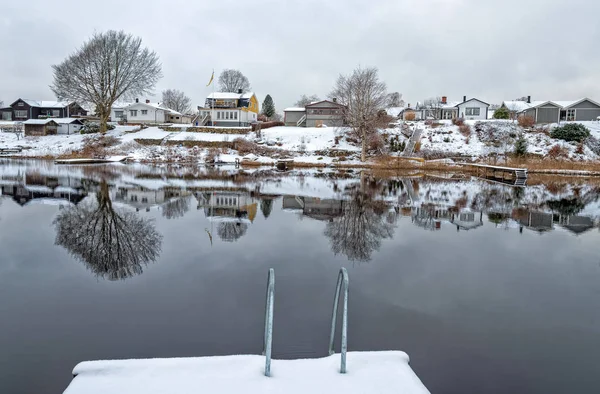 Zimní Sezóna Švédském Jezeře Scenérie — Stock fotografie