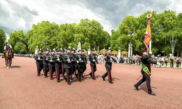 Londra Regno Unito Luglio 2016 Soldato Orchestra Cambio Guardia Buckingham — Foto Stock