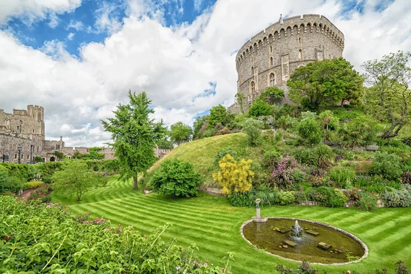 Windsor Engeland Juli 2016 Zomer Weergave Voor Tuinen Torens Medieval — Stockfoto