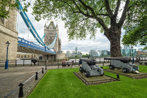 Storbritannien London Juli 2016 Över Tower Bridge Och Tower Castle — Stockfoto