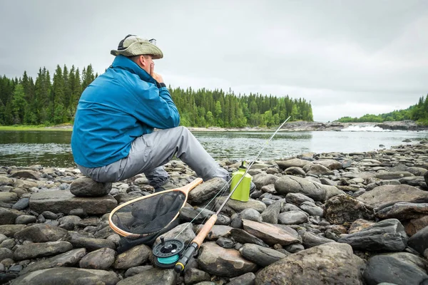 Angler Planen Den Angeltag — Stockfoto