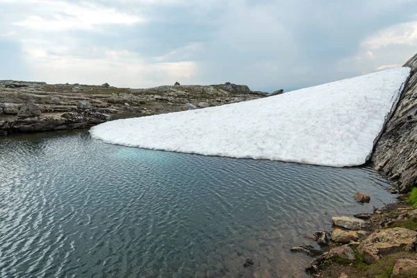 Úžasný Výhled Tající Ledovce Švédských Horách — Stock fotografie
