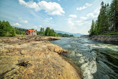 Yaz peyzaj Tegeforsen yakın