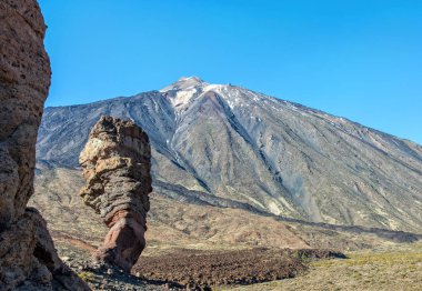El Teide mountain yakınındaki ünlü kayalar
