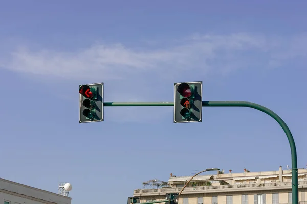 Trafikljus Mot Blå Himmel Spezia — Stockfoto