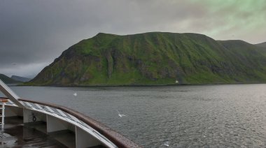 Cape North 'un yaz mevsiminde bir ticaret gemisinden çekilmiş fotoğrafı.