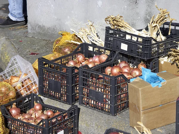 Een Landelijke Markt Zwarte Plastic Doos — Stockfoto