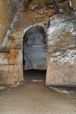 Napoli yeraltı. Yeraltı şehir bütün altında yayılır
