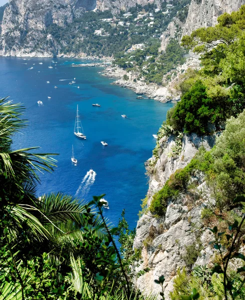 Aerial view of capri faraglioni in naples — Stock Photo, Image