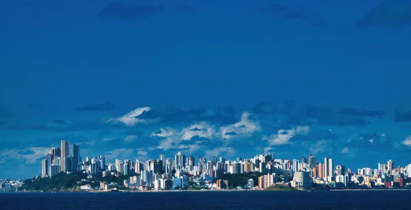 Salvador de bahia linha do horizonte na hora de verão — Fotografia de Stock