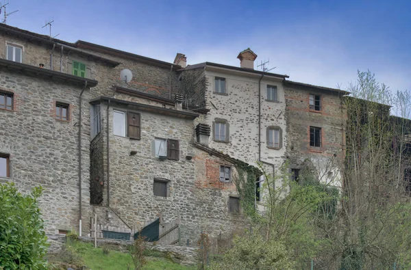 Virgoletta a little medieval village near aulla in lunigiana — Stock Photo, Image