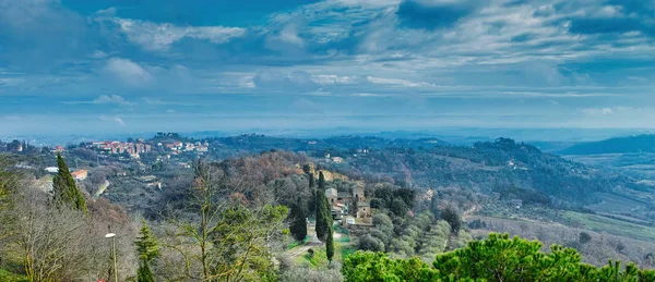 Muy bonita vista del prado de Toscana —  Fotos de Stock