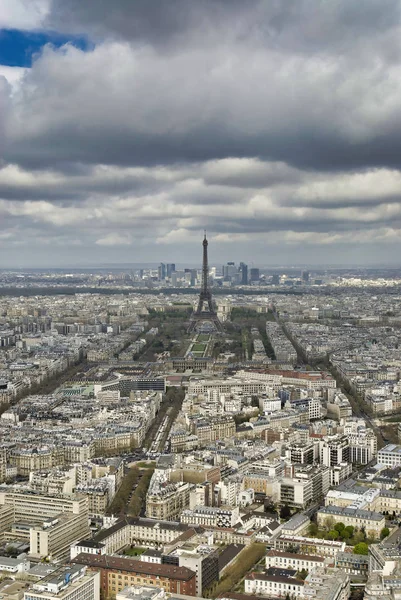 フランスのパリの素敵な町の非常に素晴らしい眺め — ストック写真