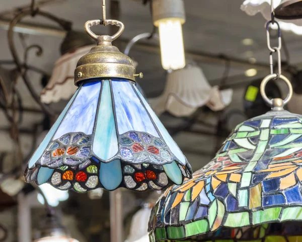 Zeer mooie Liberty lamp op de markt — Stockfoto