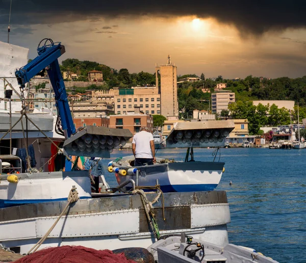 Spezia Körfezi Ndeki Balıkçı Teknesinin Ayrıntıları — Stok fotoğraf