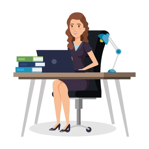 Femme d'affaires assise dans le bureau — Image vectorielle