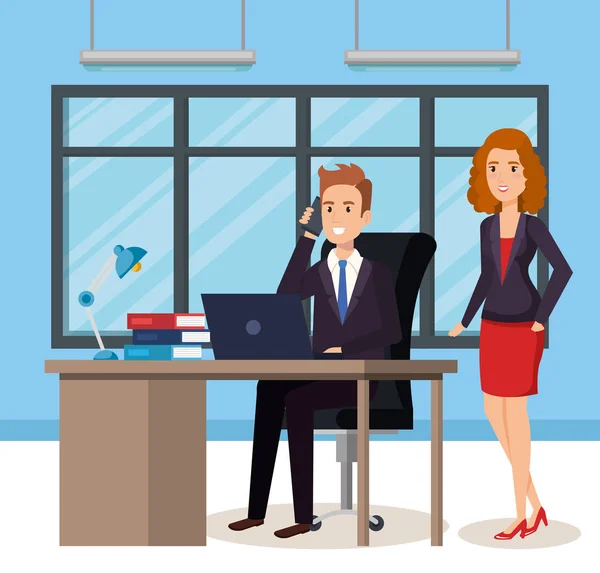 Business people in the office isometric avatars — Stock Vector